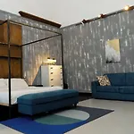 Nocleg ze śniadaniem Casa Manfredi Diomede 4*