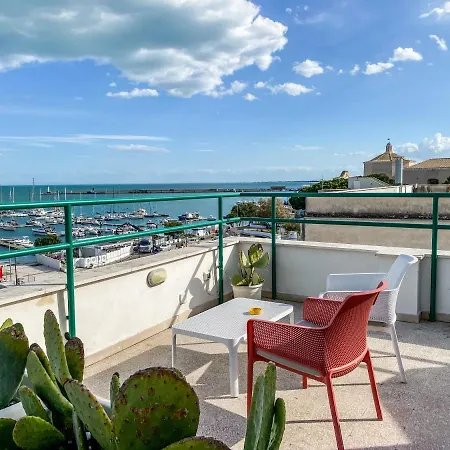 Casa Manfredi Diomede 4*