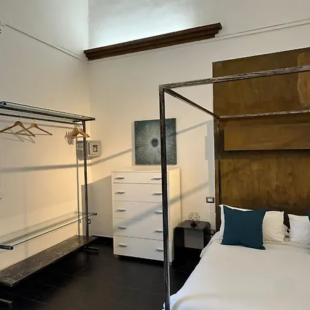 Diomede - Manfredi Homes&villas Nocleg ze śniadaniem 2*