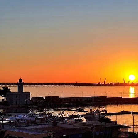 Casa Manfredi Diomede Couette-café