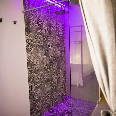Diomede - Manfredi Homes&villas Nocleg ze śniadaniem 2*